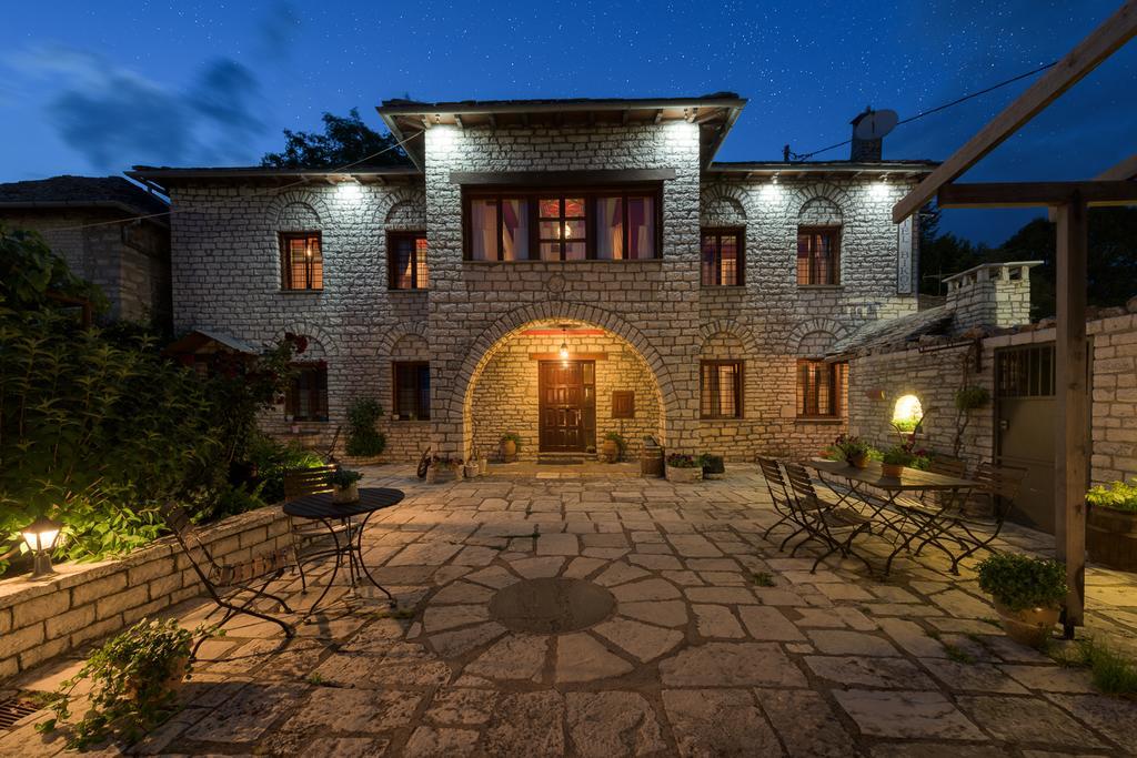 Vikos Hotel Monodendri Exterior foto